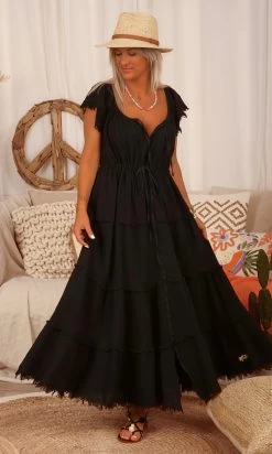 Nouveaux produits -Robe Belle Soldes facetune 02 11 2023 09 05 30