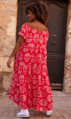 Robe Daria Rouge Flower Skull -Robe Belle Soldes facetune 05 10 2023 09 40 51