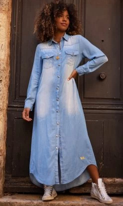 Robe Cameron Jean's Used Denim -Robe Belle Soldes facetune 05 10 2023 10 32 34