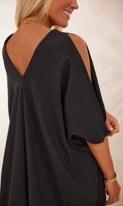 Petite Robe Orlane Ultra-Light Noir -Robe Belle Soldes facetune 09 02 2024 10 36 22 1