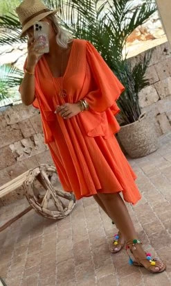 Petite Robe De Plage Kristy Orange -Robe Belle Soldes facetune 09 08 2023 09 07 18