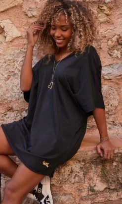Petite Robe Farah Oversize Ultra-Light Noir -Robe Belle Soldes facetune 12 10 2023 09 51 36