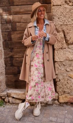 Robe Titaïna Taupe Dye Color Rose -Robe Belle Soldes facetune 13 10 2023 12 36 05