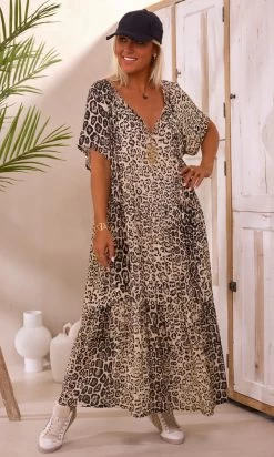 Robe Valou MC Beige Léopard -Robe Belle Soldes facetune 22 02 2024 14 52 25