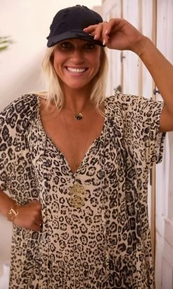 Robe Valou MC Beige Léopard -Robe Belle Soldes facetune 22 02 2024 15 16 09