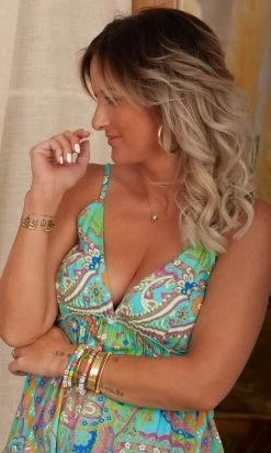 Robe Aure Vert Turquoise Cachemire Flower -Robe Belle Soldes facetune 25 03 2023 17 03 14