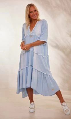 Robe Talya Jean's Bleach -Robe Belle Soldes facetune 26 01 2024 16 07 23