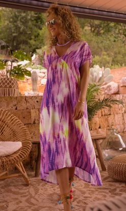 Robe Izabella Violet Kaleido -Robe Belle Soldes facetune 26 06 2023 10 06 19