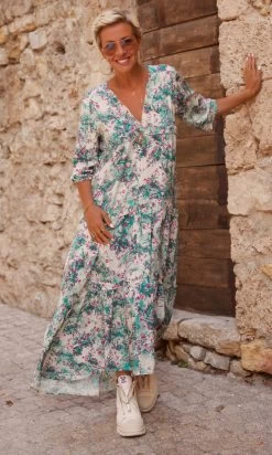 Robe Talya Bleu Vert Flower Bloom 11 Robe Talya Bleu Vert Flower Bloom -Robe Belle Soldes facetune 26 10 2023 09 34 19
