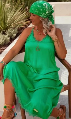 Robe Belle Soldes -Robe Belle Soldes facetune 27 07 2023 10 56 46