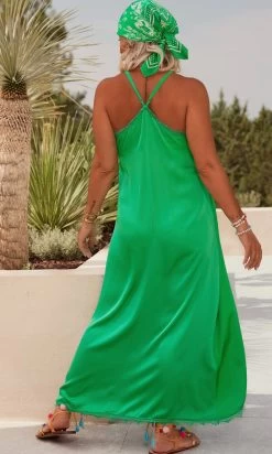 Robe Joy Vert Brésil 15 Robe Joy Vert Brésil -Robe Belle Soldes facetune 27 07 2023 11 06 31