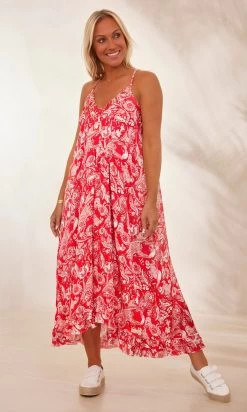 Robe Sakina Satin Royal Flower Rouge -Robe Belle Soldes facetune 30 01 2024 10 49 08