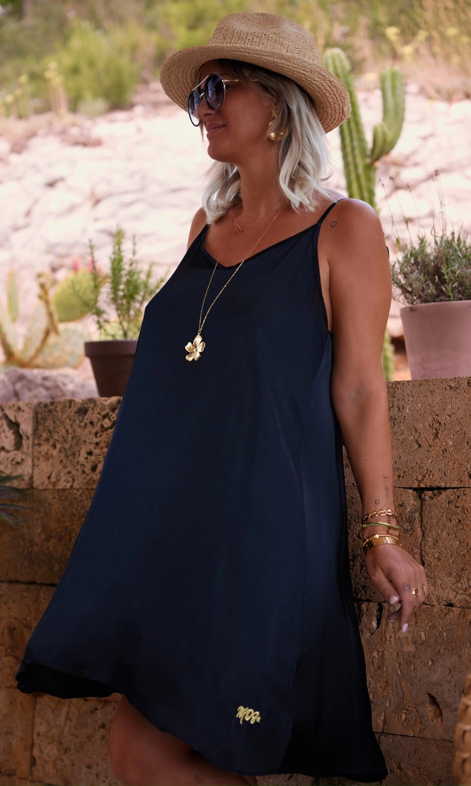 Petite Robe Laly Satin Noir 9 Petite Robe Laly Satin Noir – Image 7