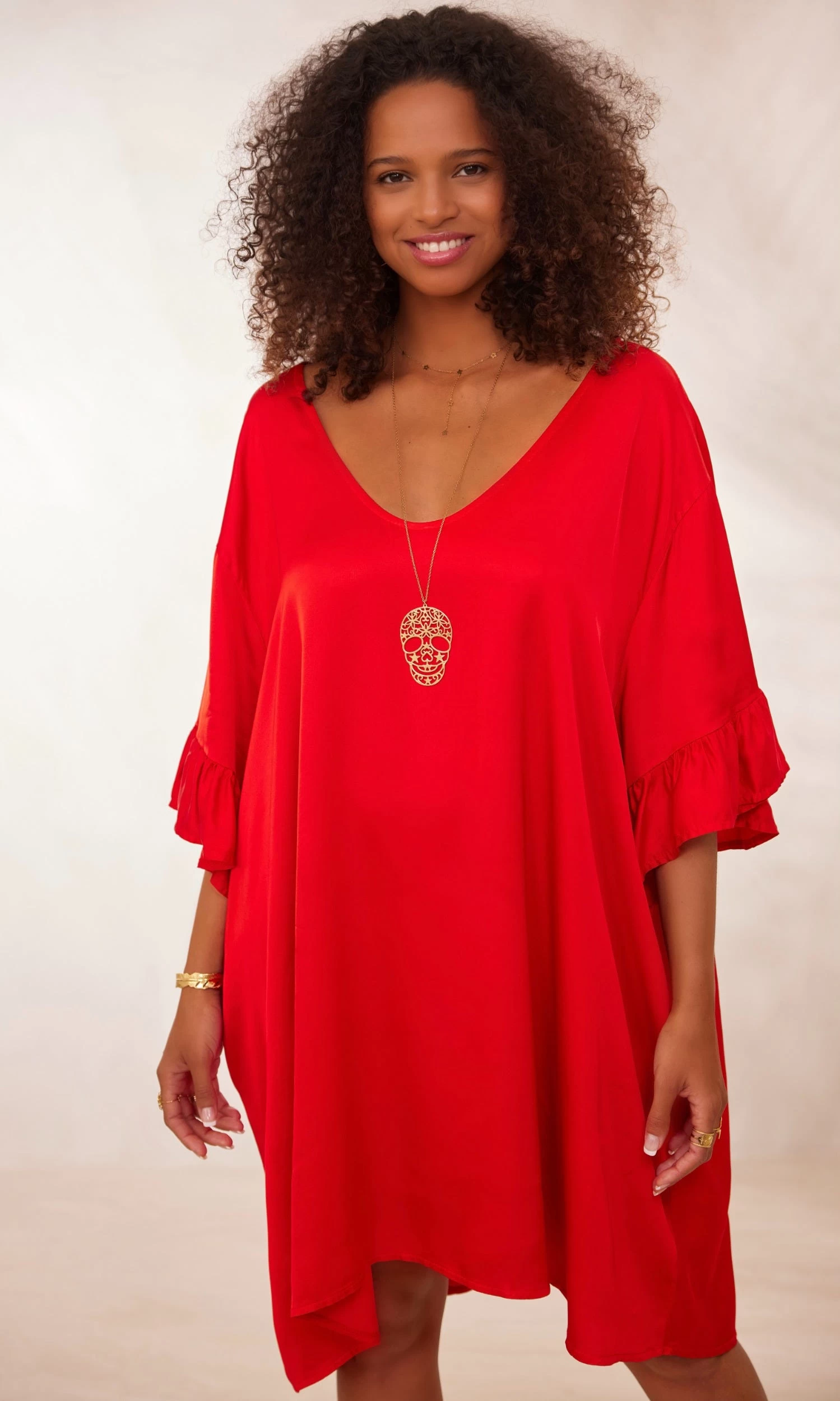 Petite Robe Levana Satin Rouge 7 Petite Robe Levana Satin Rouge – Image 5