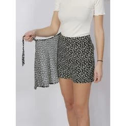 Jupe Short à Fleurs Roseli Noir Femme - Tiffosi -Robe Belle Soldes jupe short a fleurs roseli noir femme tiffosi 3