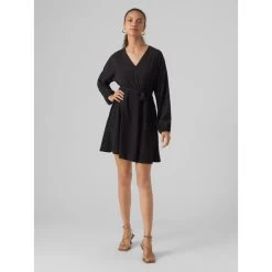 Robe Courte Naja Ruban Uni Noir Femme - Vero Moda -Robe Belle Soldes robe courte naja ruban uni noir femme vero moda 2